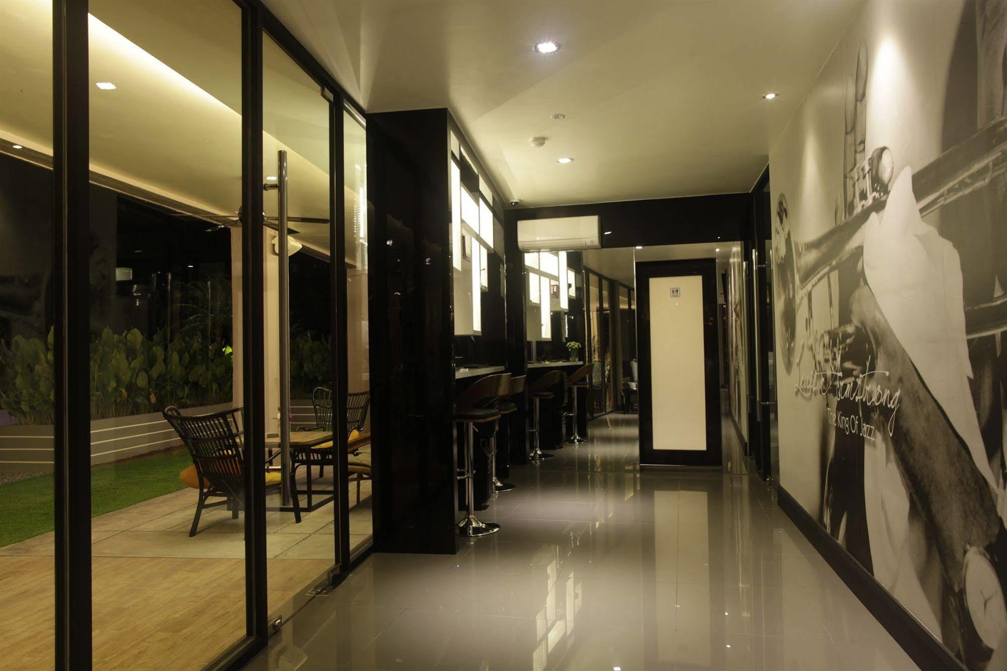 I Am Jazz Hotel Johor Bahru Exterior photo